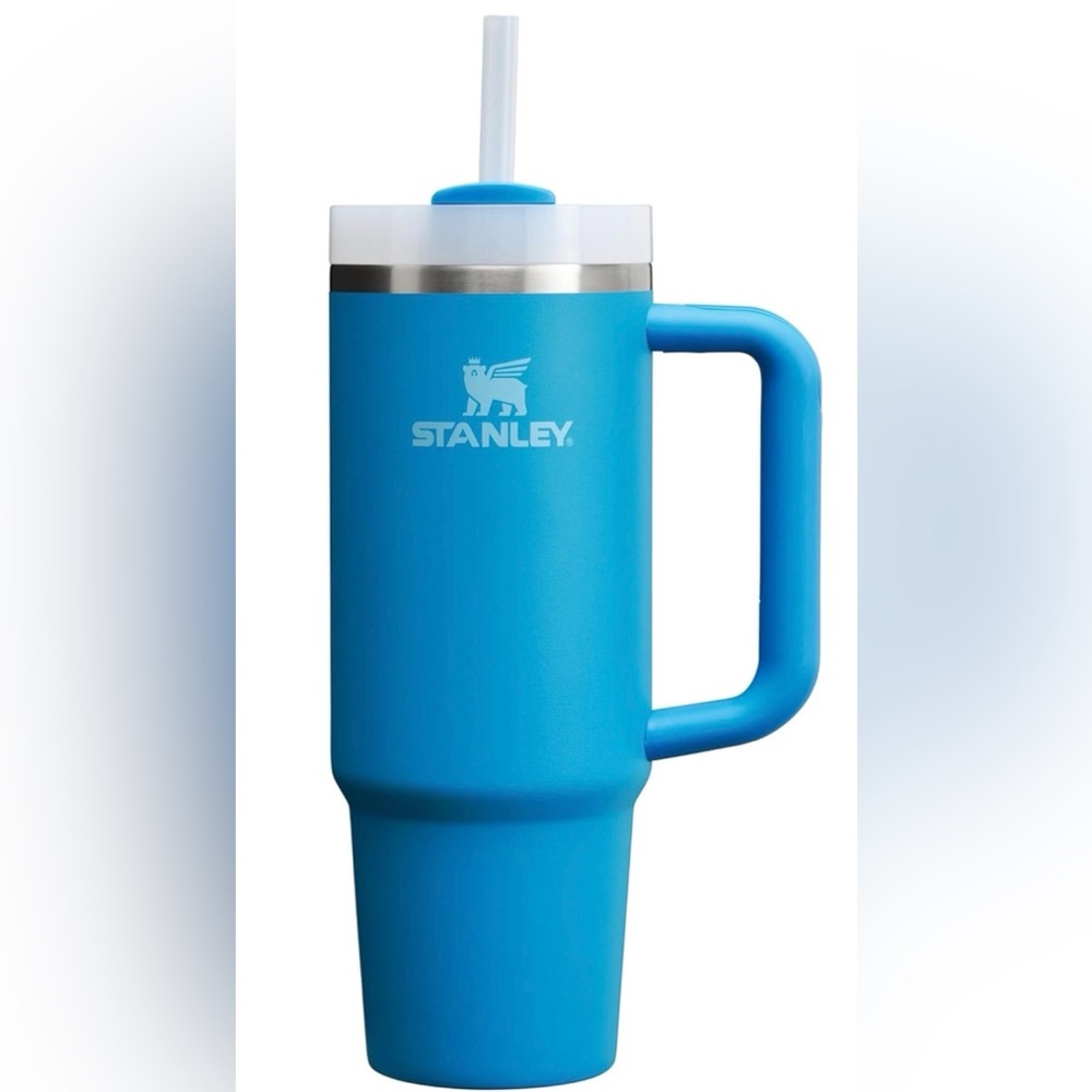 Stanley 30 Oz Quencher H2.0 Tumbler with Handle and Straw Color: Blue Azure New!